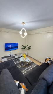Eldoret Cosy Loft II - 2