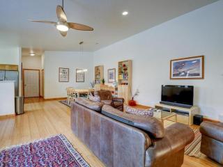 Cottonwoods 405 - 8