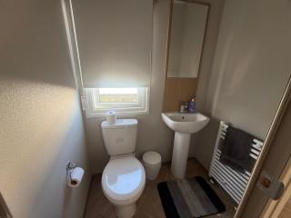 Camber Sands - Parkdean Resorts - Willow Victory 3 Bedroom Caravan - Sleeps 8 people - WIFI Included, Parking on-site - 2