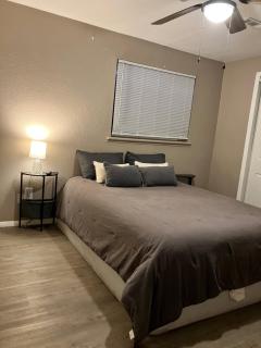 Spacious home away from home! - 7