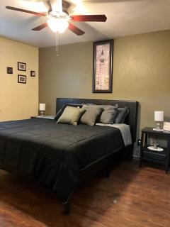 Spacious home away from home! - 3