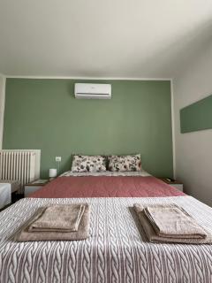 Stanza con balcone e bagno privato vicino Torino - 0