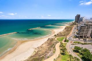 Luxury 5BR with Mamad - Beachside Villa - Netanya - Free Parking - 5
