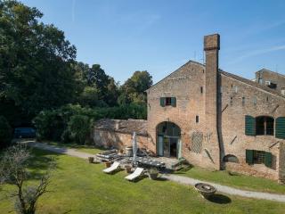 Villa Country Mansion 8500SquareFeet - 0