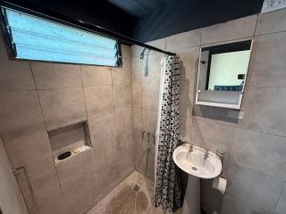 Panda Studio - Spacious with AC, Patio and Barbecue Grill - 2