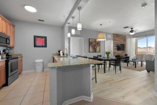 Orlando 3BR Condo Space Comfort and Location - 5