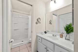 Charming 4BR Reno Home · Spring Events & Patio - 7