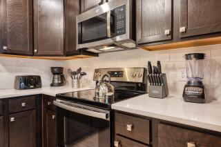 Stay Close to the Action Spacious 3BR Sleeps 8 - 1