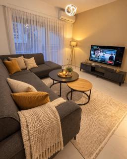 LaRosa Apartment - 0