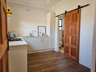 Coastal Breeze Apartment - 4