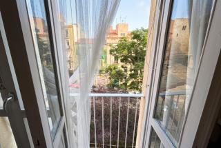 Central with charm and sea views - 2