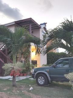 Almendron Cottage - By Sir Vivian Richards Stadium - 3