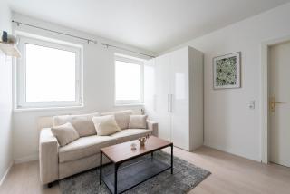 Steyr Apartment Perfect for Work Trips & Family Holidays - 0