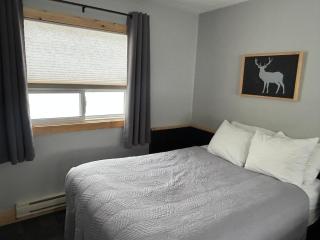 Drifters Motel & Restaurant - 4