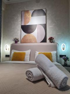 Urban Pearl Studio - 6