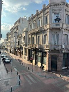 Amber Light Loft – 2BR in Ciudad Vieja - 2