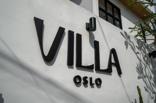 Villa Oslo - Beautiful 3BR with Private Pool in Canggu, 15 min to the Beach - 1