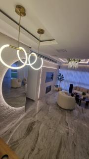 Mariee' Luxury Penthouse - 3