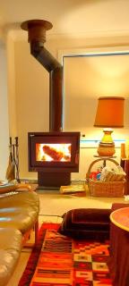 Retro Dunes Venus Bay - WiFi, Netflix, BBQ, linens, pets OK - 1