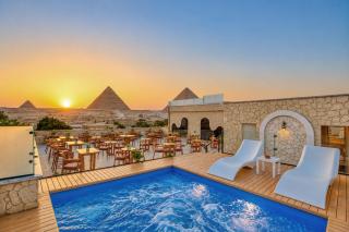Oro Pyramids Hotel - 9