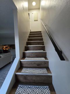 Modern Townhouse Near Eglin, Hurlburt and beaches - 4
