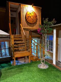 Pachas View Hostel Surf House - 0