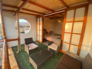 Pachas View Hostel Surf House - 1