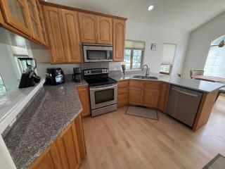 Close to Lakeview Golf Course - 5