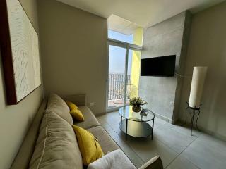 Arena Calzada Apartments - 0