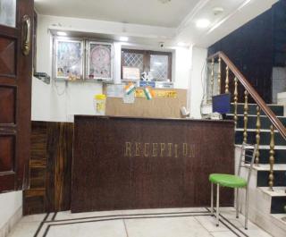 Hotel Decent Family Guest house - 6