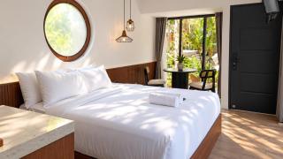 Guru Giri Studio Private Pool Villa Yogyakarta -  - 8