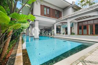 Rasamala & Cendana at Menteng by Kozystay - 6