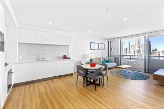 High Level 1 Bedroom Apartment in Paradise - 5