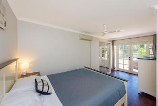 Garden Mornings & Bay Days at Willmott Beach House - 6