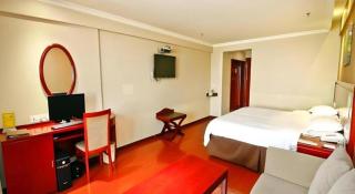 GreenTree Inn Xi'an Bell and Drum Tower Food Street Ancient City Wall Ximen Express Hotel - Xi'an - 1
