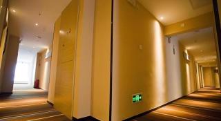 City Comfort Inn Deyang Wenmiao Square Gymnasium - 1
