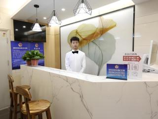 Green Tree Inn Express Beijing Xicheng District Dazhalan - 9