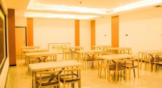 GreenTree Inn Express Shandong Qingdao Chengyang District Aodong Road - 7