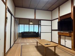 Hachiman House - 7