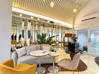 LUMA Phrom Phong - 7
