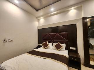 Hotel Ruhaan Near New Delhi Railway Station - 3
