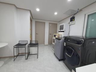연신내역 단독주택 최대6인 주차불가 - 1