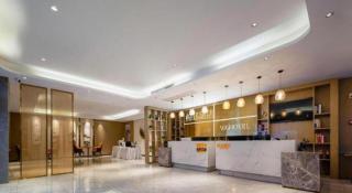 VX Hotel Wuhan Optics Valley Yangjia Bay Metro Station - 9