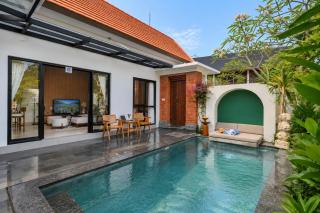 The Ardana Residence 10 minutes to Monkey Forest - 8