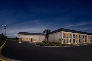 Quality Inn Macon West - 1