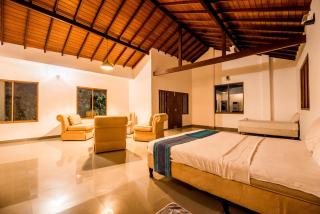 Mount Villa - 2