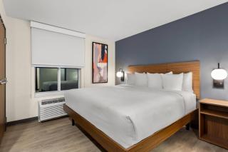 Everhome Suites Salem - 6