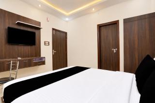Townhouse Shyam Nagar Formerly Crystal Grand - 5