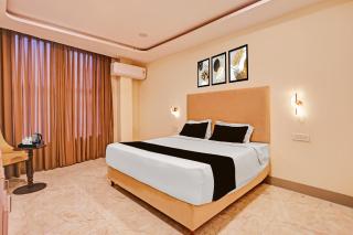 Townhouse Rau Circle Formerly Hotel U Turn & Restaurant - 1