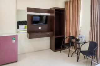 Urbanview Hotel Pandan Wangi Suite - 5